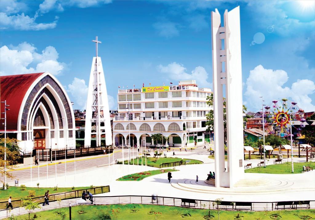 Del Castillo Plaza Hotel Pucallpa Exterior foto